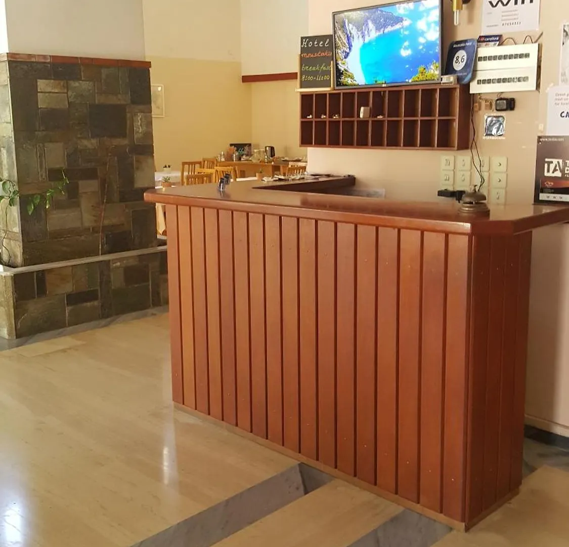 איה אפימיה Moustakis Hotel 2*, איה אפימיה